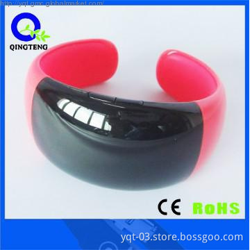 charming  fashion bluetooth bracelets  with caller ID
